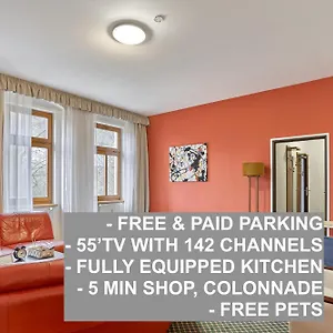 Excellent In Center 5 Min Walk From The Colonnade Apartment